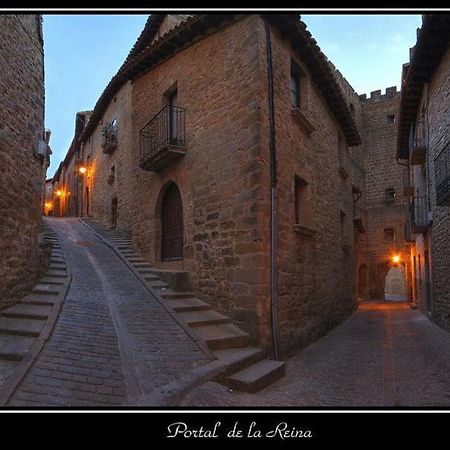 El Peiron Hotel Sos del Rey Catolico Luaran gambar