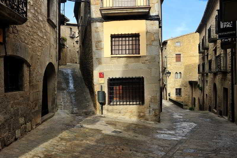 El Peiron Hotel Sos del Rey Catolico Luaran gambar