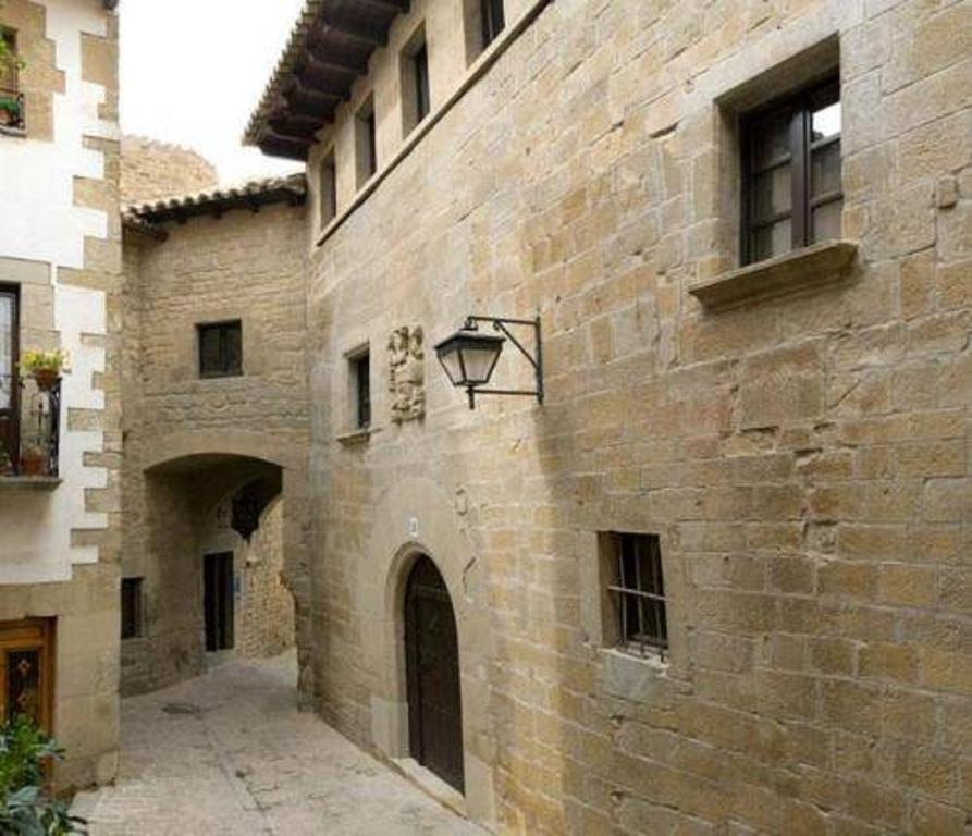 El Peiron Hotel Sos del Rey Catolico Luaran gambar